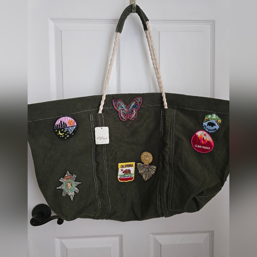 NWT Free People Been There Badge Tote - Picture 5 of 11